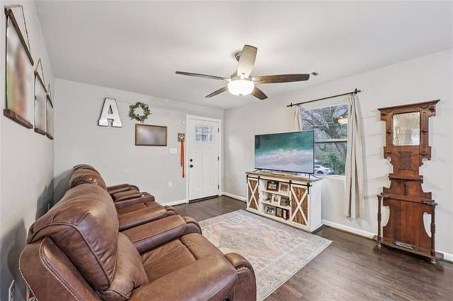 5119 Pinecrest Drive, Covington, GA 30014