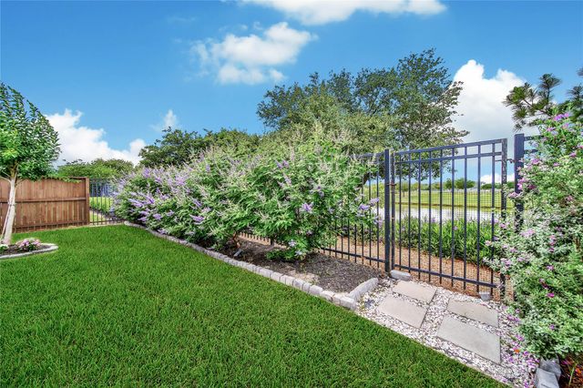 4103 Shackleton Court, Rosharon, TX 77583