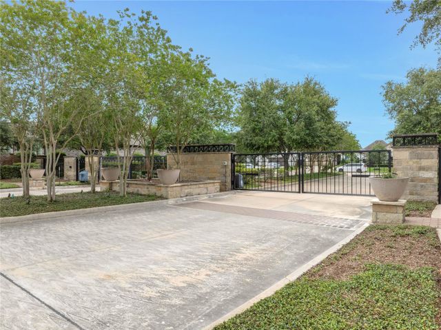 4103 Shackleton Court, Rosharon, TX 77583