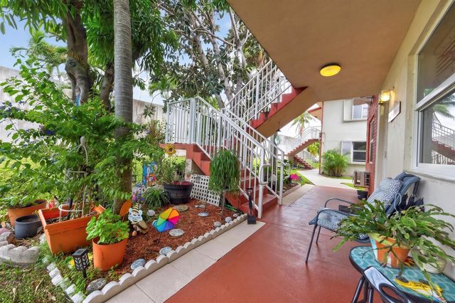 2918 Funston Street 35b, Hollywood, FL 33020