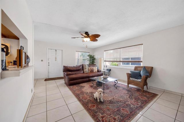 2918 Funston Street 35b, Hollywood, FL 33020