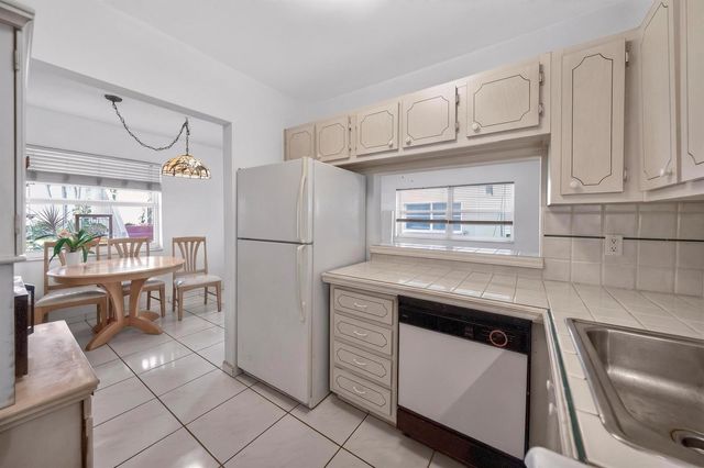 2918 Funston Street 35b, Hollywood, FL 33020