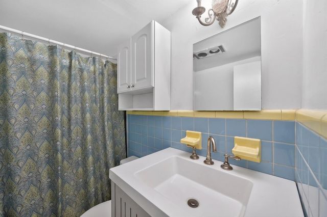 2918 Funston Street 35b, Hollywood, FL 33020
