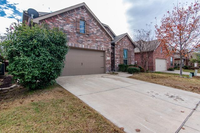 1512 Cockatiel Drive, Little Elm, TX 75068