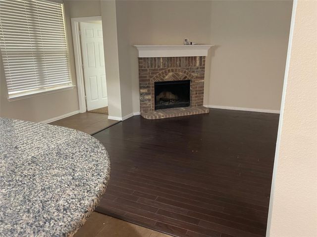 1512 Cockatiel Drive, Little Elm, TX 75068