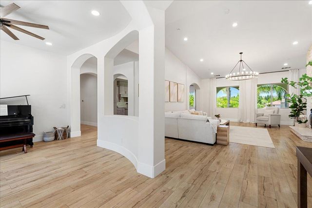 701 Sterling Ct, El Dorado Hills, CA 95762