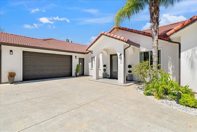 701 Sterling Ct, El Dorado Hills, CA 95762