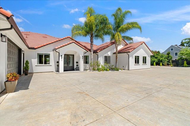 701 Sterling Ct, El Dorado Hills, CA 95762