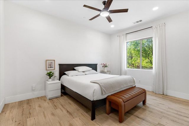 701 Sterling Ct, El Dorado Hills, CA 95762