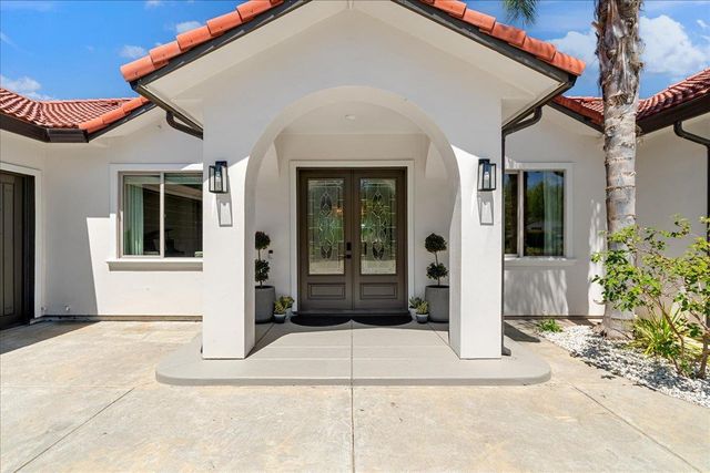 701 Sterling Ct, El Dorado Hills, CA 95762