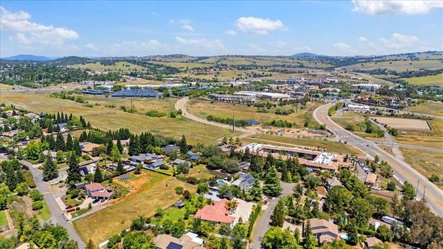 701 Sterling Ct, El Dorado Hills, CA 95762