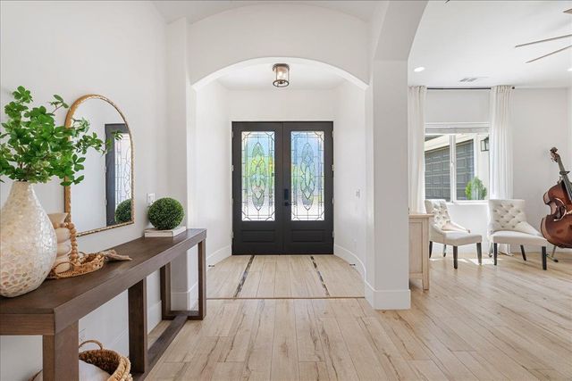 701 Sterling Ct, El Dorado Hills, CA 95762