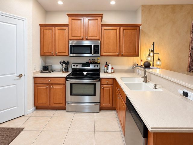 8318 SUMMER GREENS TERRACE, Bradenton, FL 34212