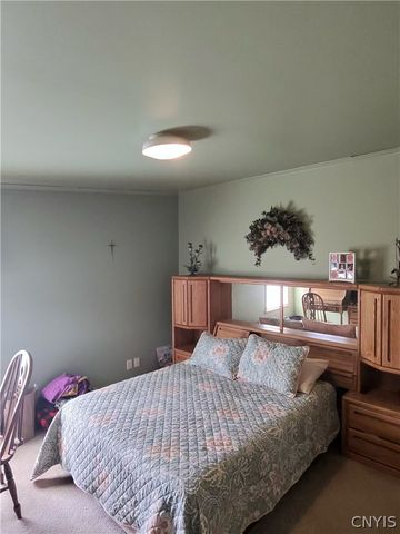 29 Horizon Drive, New Hartford, NY 13413