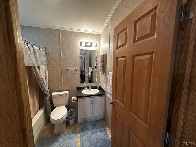 29 Horizon Drive, New Hartford, NY 13413