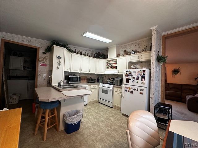 29 Horizon Drive, New Hartford, NY 13413