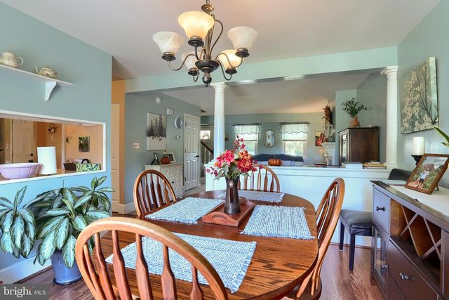 1460 WOODRIDGE DR, Middletown, PA 17057