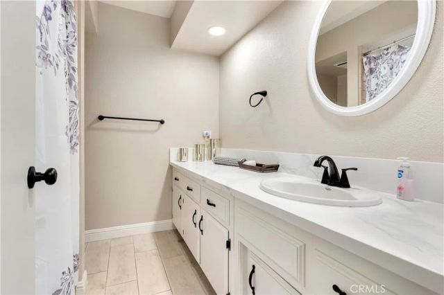 7501 Hachita Court, Bakersfield, CA 93309