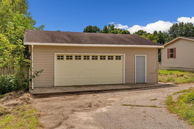W20479 Brenegan LANE, Galesville, WI 54630