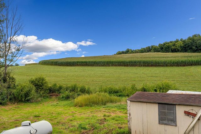 W20479 Brenegan LANE, Galesville, WI 54630