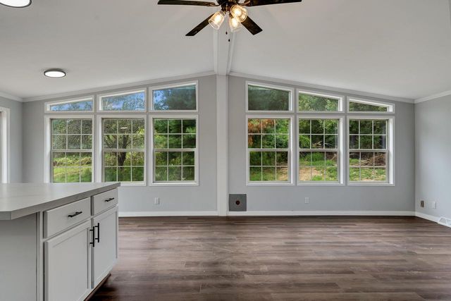 W20479 Brenegan LANE, Galesville, WI 54630