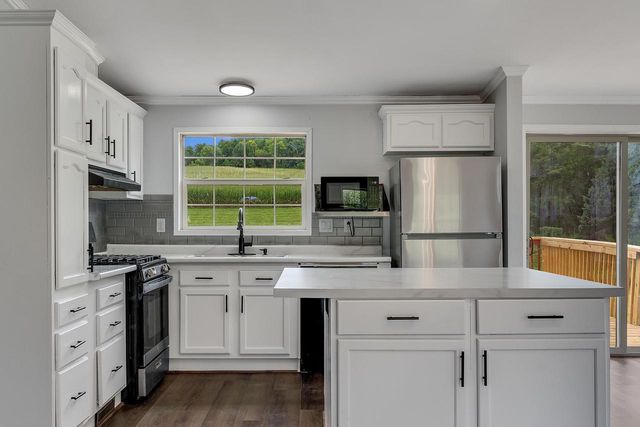 W20479 Brenegan LANE, Galesville, WI 54630