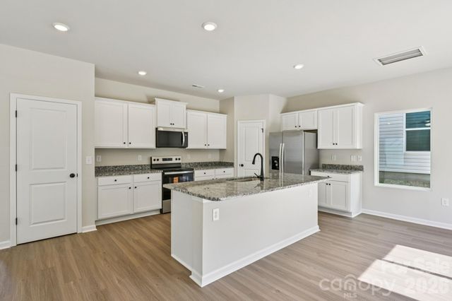 818 Willow Estates Drive, Shelby, NC 28150