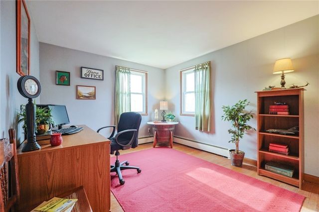 343 American Legion Highway, Westport, MA 02790