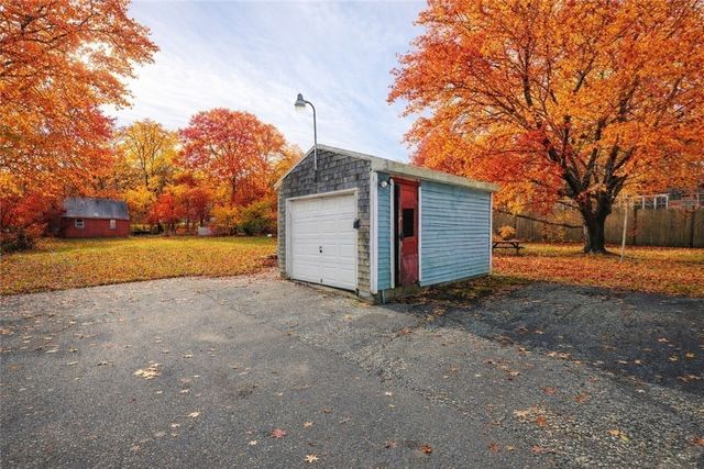 343 American Legion Highway, Westport, MA 02790