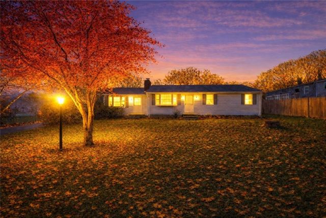 343 American Legion Highway, Westport, MA 02790