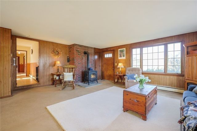 343 American Legion Highway, Westport, MA 02790