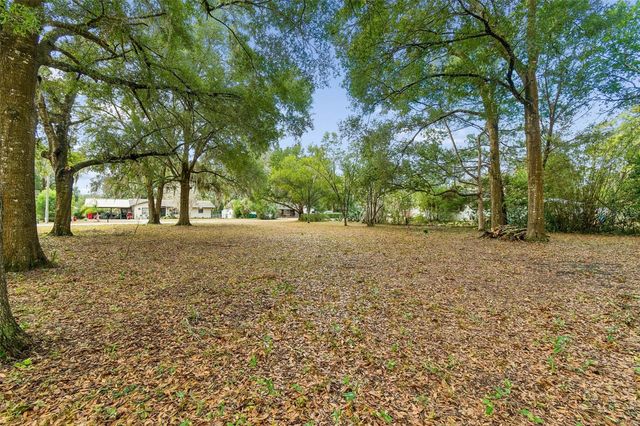 5501 E LIVE OAK LANE, Inverness, FL 34453