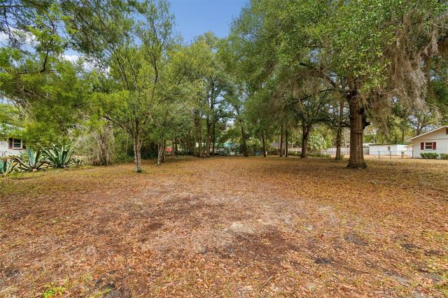 5501 E LIVE OAK LANE, Inverness, FL 34453