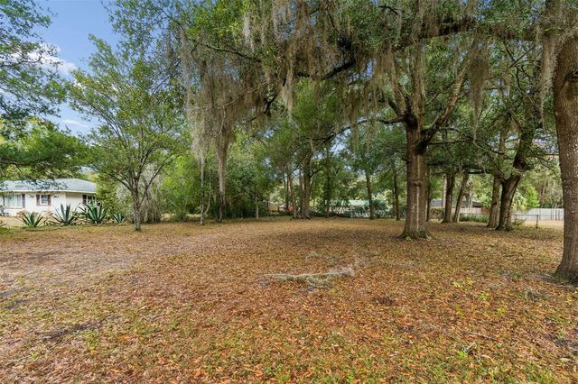 5501 E LIVE OAK LANE, Inverness, FL 34453