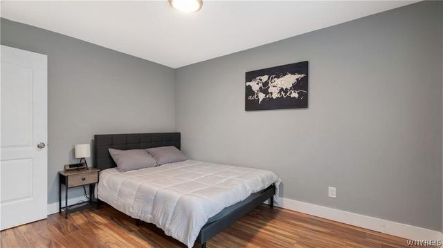 713 Townsend Place, Niagara Falls, NY 14301