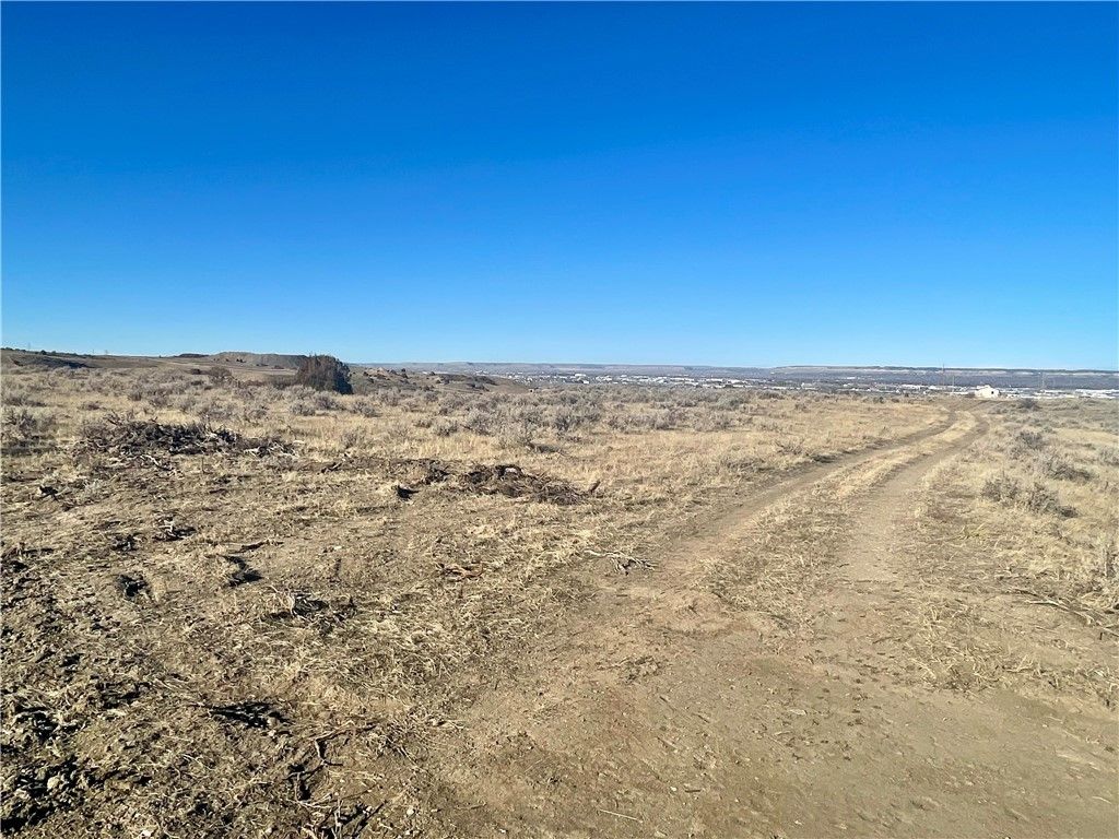 2391 Blue Creek, Billings, MT 59101 photo 3