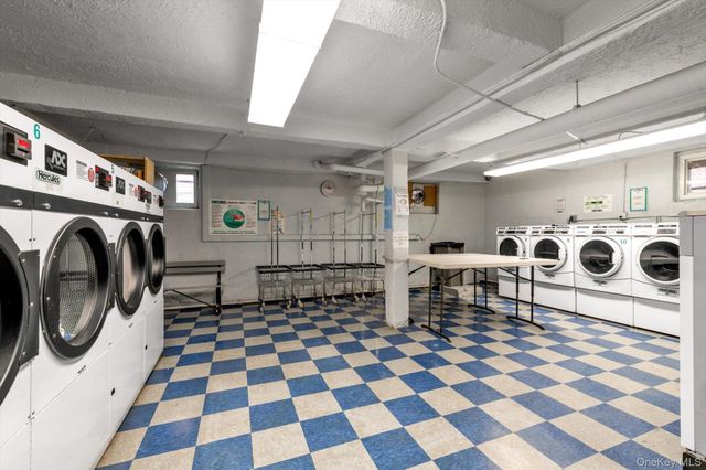 8380 118th Street 2P, Kew Gardens, NY 11415