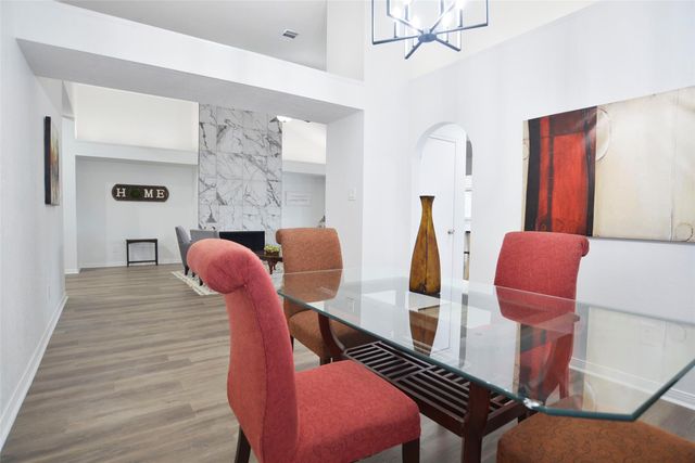 16002 Constitution Lane, Friendswood, TX 77546