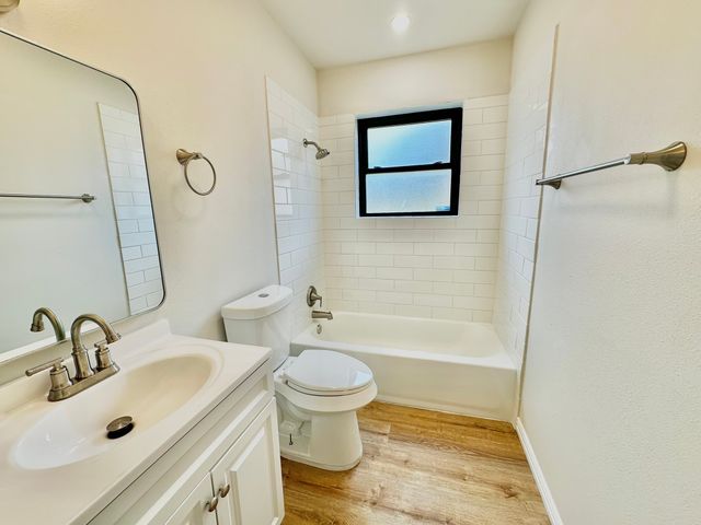 1210 E Jefferson Street, Van Alstyne, TX 75495