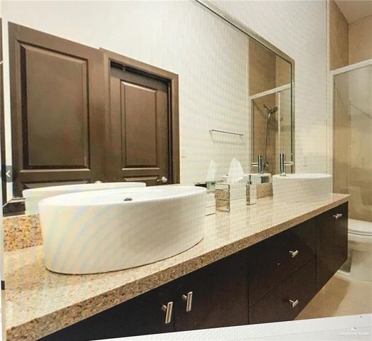 4217 Colbath Avenue 120B, Mcallen, TX 78503