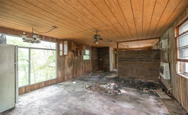 882 Wayne 459, Piedmont, MO 63957