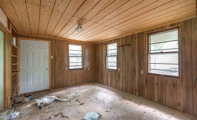 882 Wayne 459, Piedmont, MO 63957