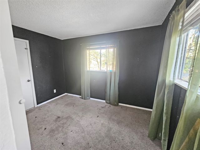 709 Cedarcrest Drive, Tool, TX 75143