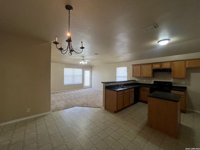 1231 Jordan Xing, San Antonio, TX 78221