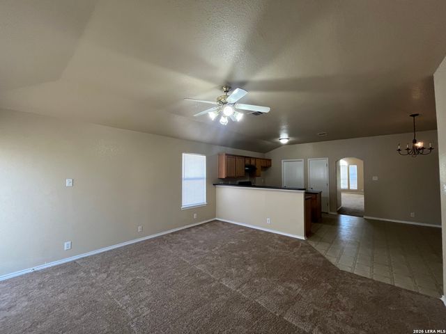 1231 Jordan Xing, San Antonio, TX 78221