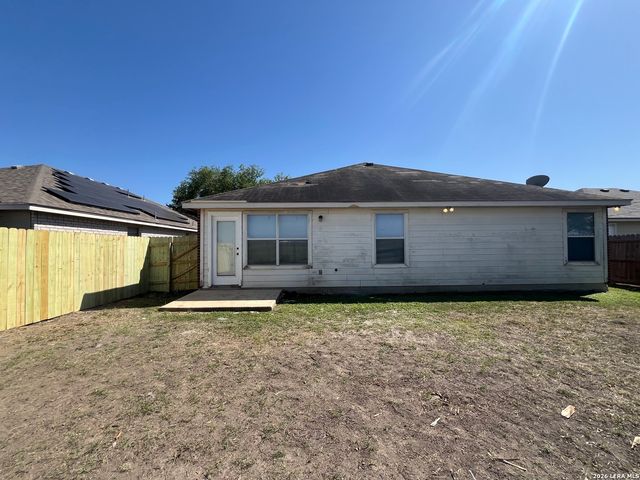 1231 Jordan Xing, San Antonio, TX 78221