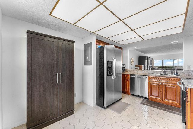 6662 Boca Del Mar Drive 715, Boca Raton, FL 33433