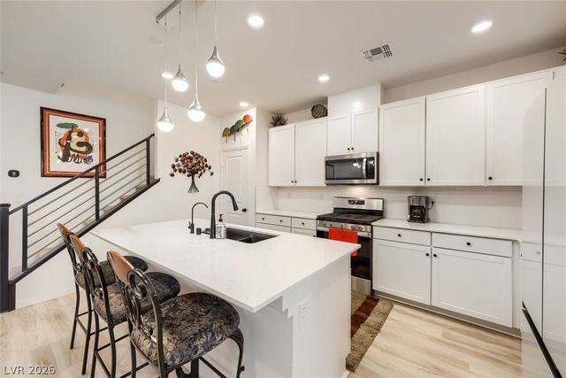 3316 Palindrome Avenue, Henderson, NV 89044