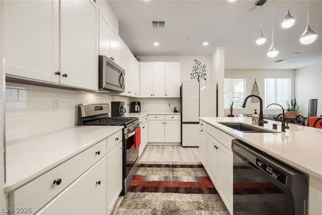 3316 Palindrome Avenue, Henderson, NV 89044