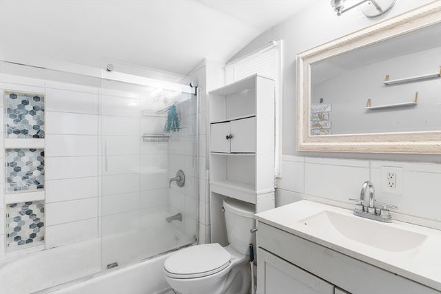 192 E Spring St, Avon, MA 02322